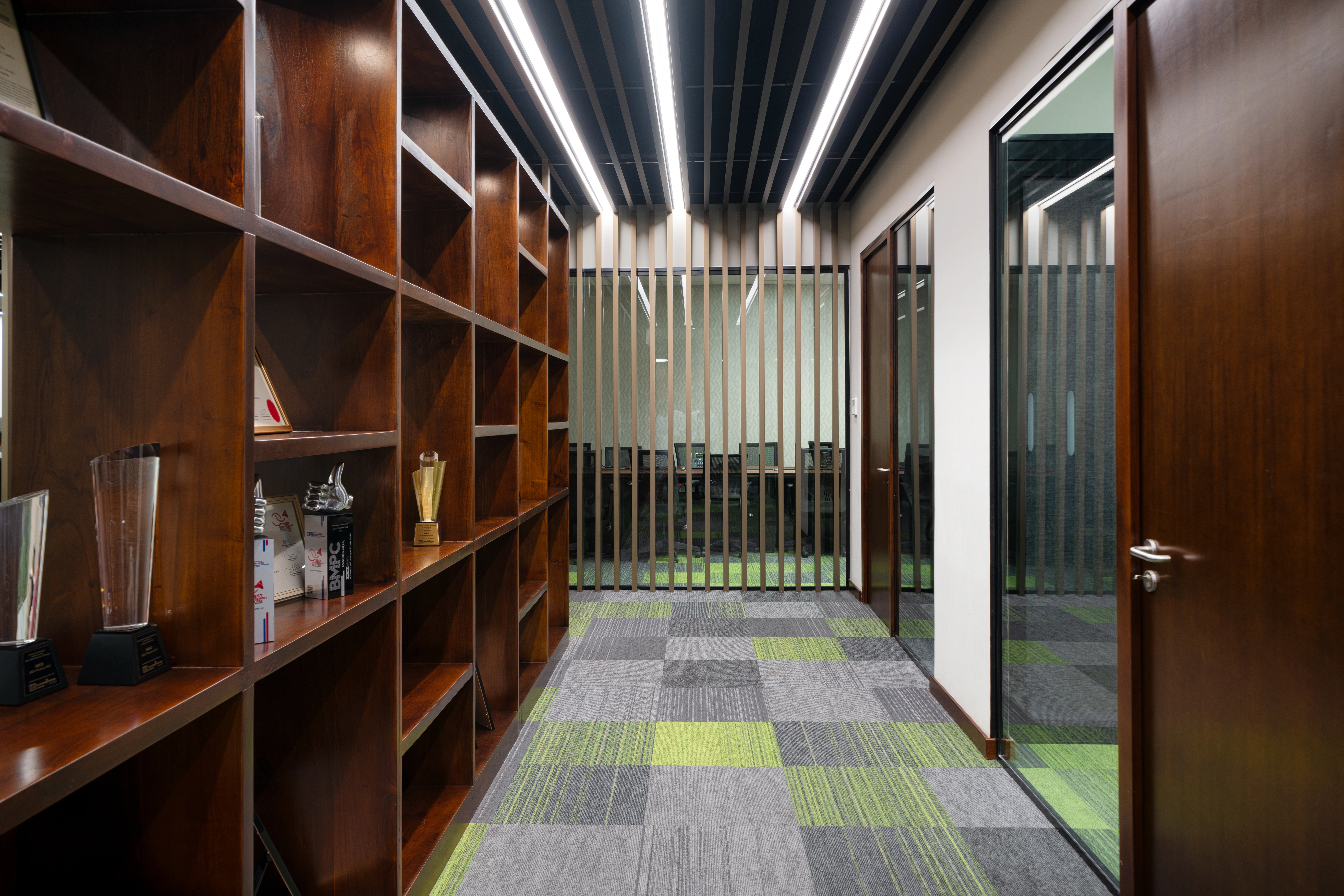 LOLC Finance - Image 3