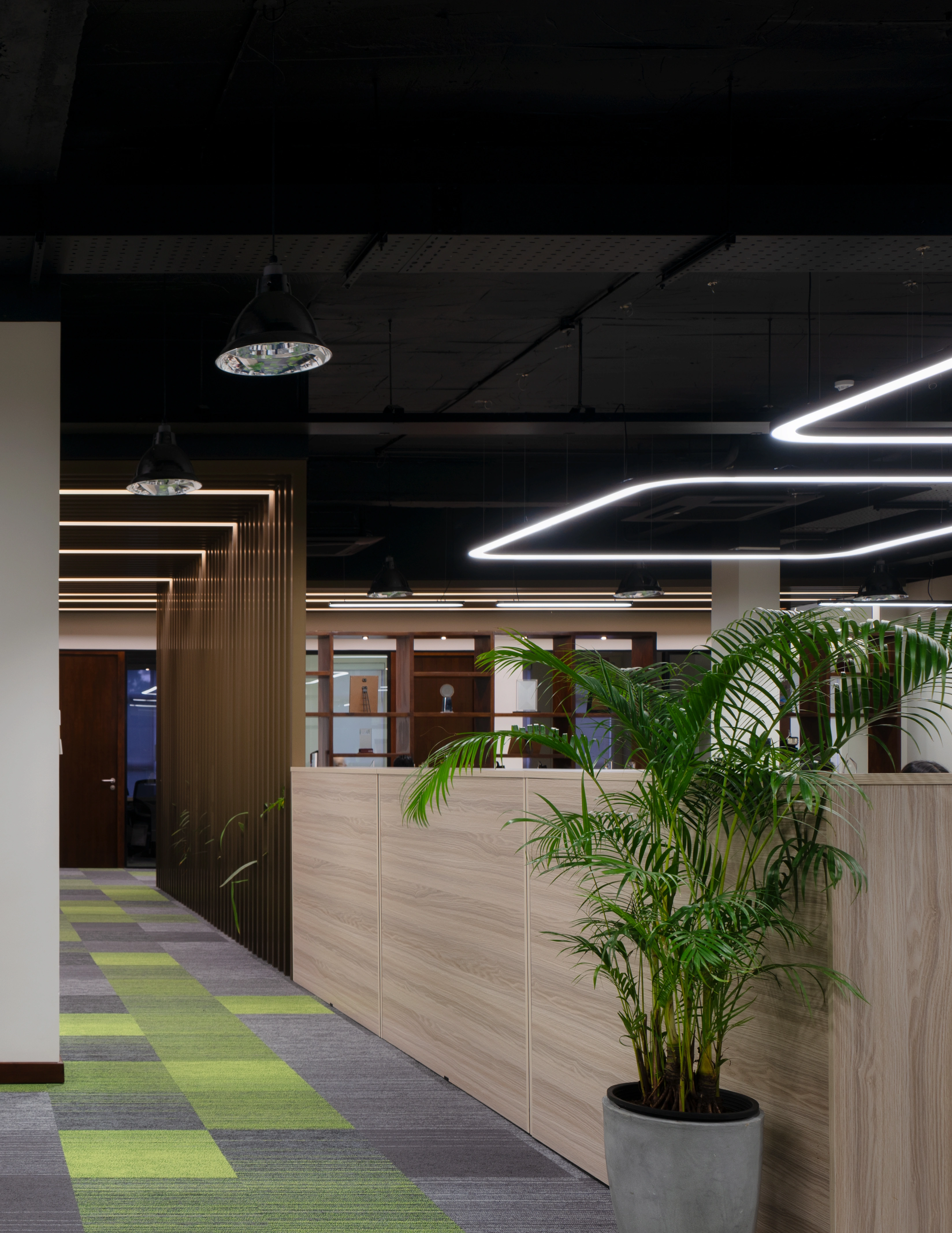 LOLC Finance - Image 12