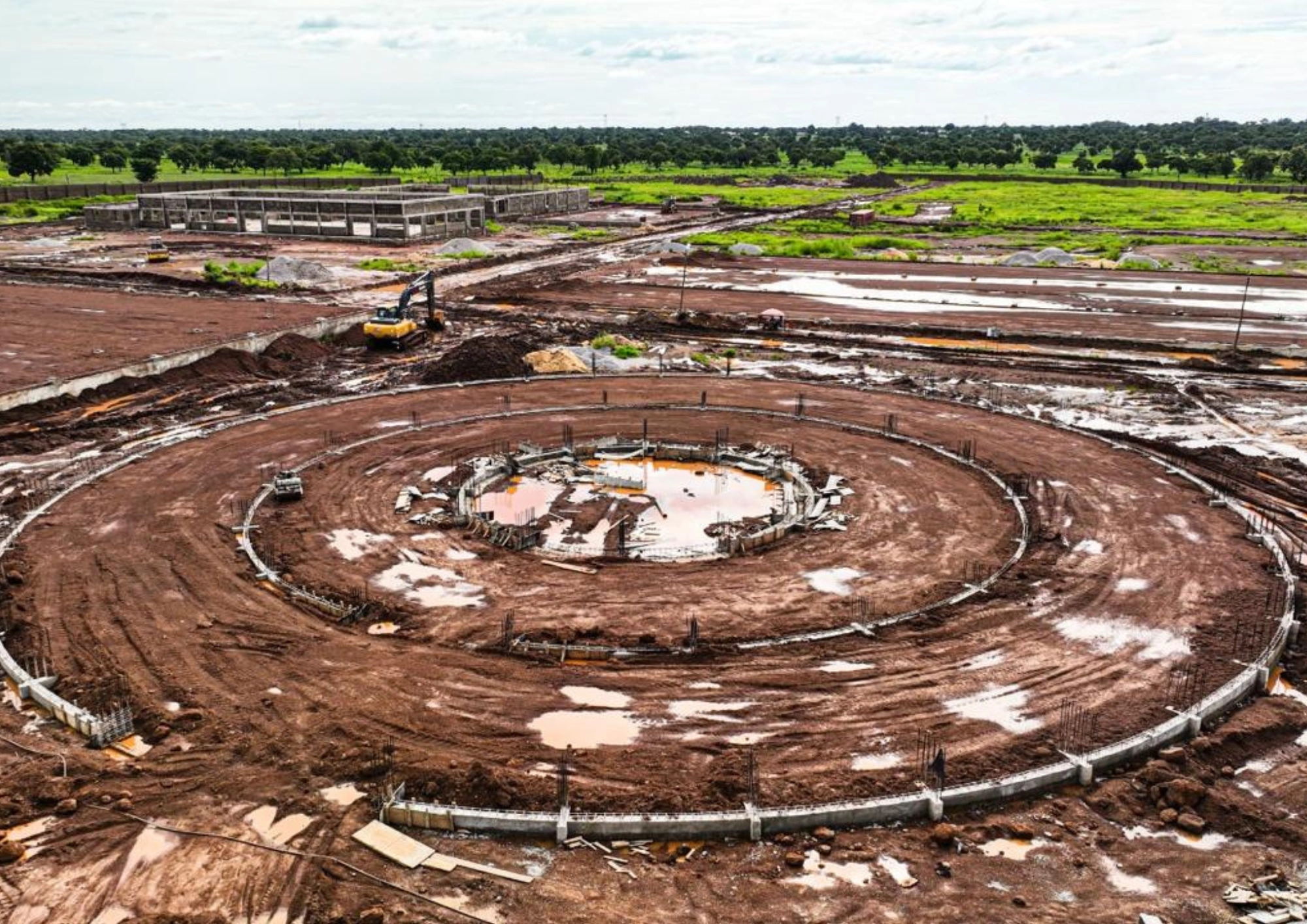 Apparel Complex - Image 11