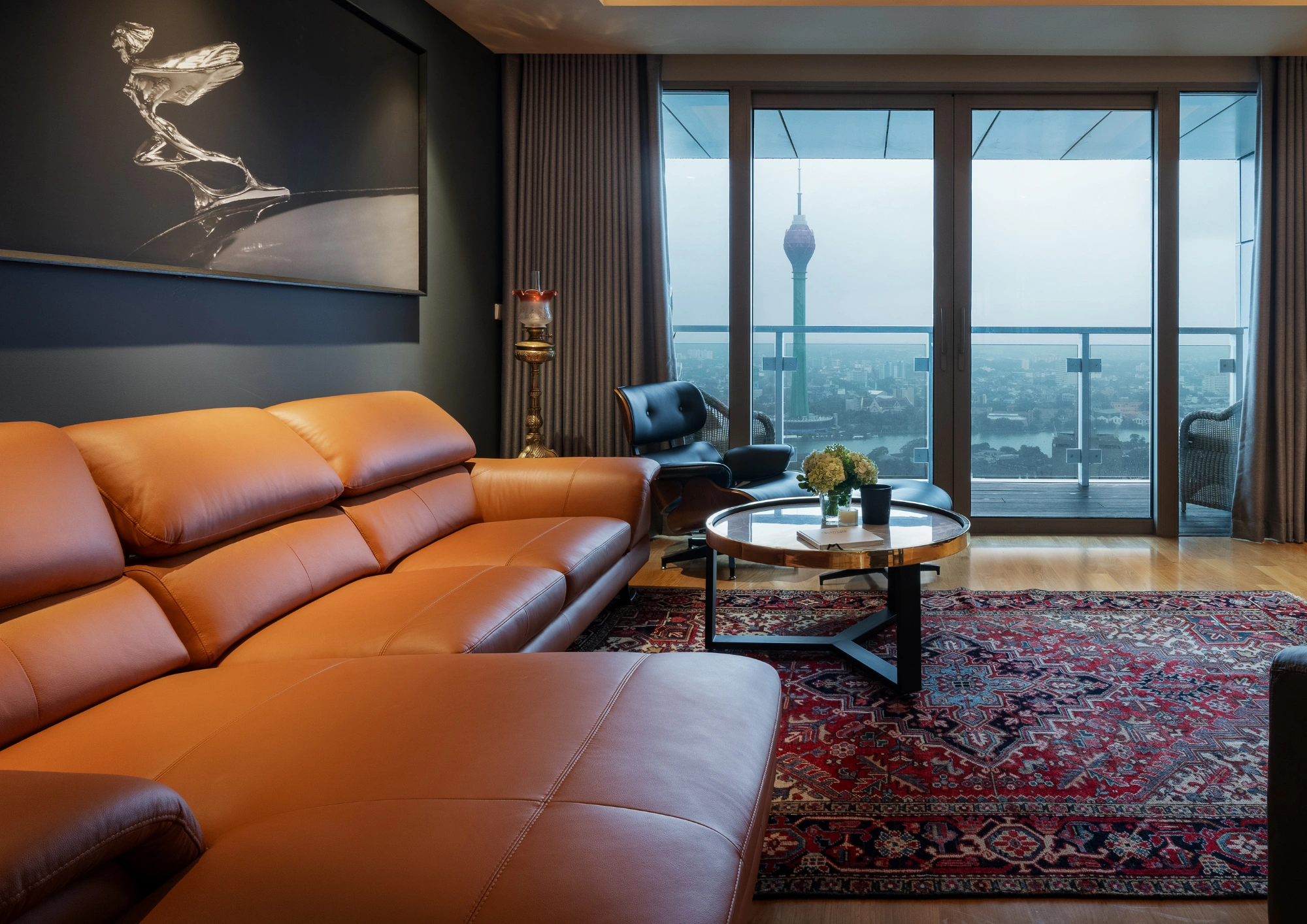 Penthouse Interior - Image 9